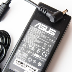 Incarcator pentru laptop Asus X73E-TY059V X73E-TY062V X73E-TY047V X73E-XR2 X73E-TY032V-BE 90W 4.74A 19V conector 5.5 * 2.5 mm