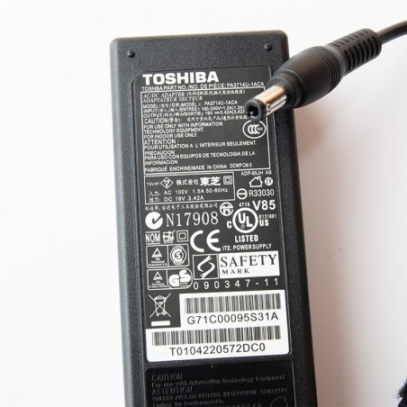 Incarcator pentru laptop Toshiba Satellite C660-16T 19V 3.42A 65W